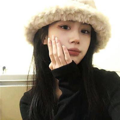 阳光中的青时雨